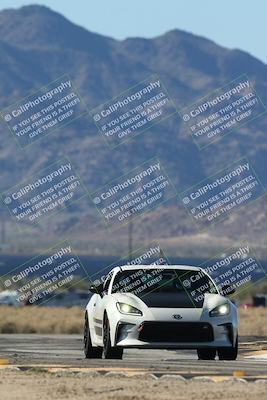 media/Nov-23-2025-Speed Ventures (Sun) [[88f20b6e61]]/2-Orange Group/Session 2 (Turns 16 and 17 Exit)/